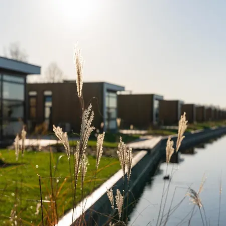 House With Three Bathrooms, On A Nieuw-Loosdrecht